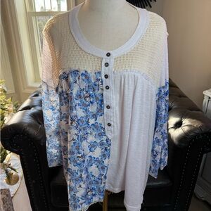 POL Blue Floral Button-Up Blouse